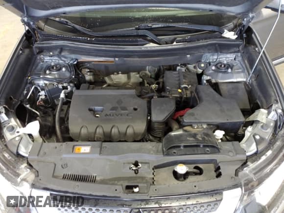 ✅ 2020 Mitsubishi Outlander SE • VIN: JA4AD3A39LZ021880 • Лот: 61073695. Опубликован ранее на Copart с пробегом 102 421 миль. Бесплатный доступ к архиву аукционных продаж из США и подробный отчёт об истории автомобиля на DreamBid. Изображение 12.