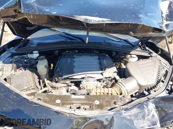 ✅ 2019 Chevrolet Camaro 2SS • VIN: 1G1FH1R76K0159612 • Lot: 43526862. Wystawiony na IAAI z przebiegiem 67 747 mil. Bezpłatny archiwum sprzedaży aukcyjnych z USA i szczegółowy raport historii pojazdu na DreamBid. Zdjęcie 10.