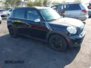✅ 2013 MINI Countryman S • VIN: WMWZC3C51DWP23301 • Lot: 42917601. Listed on IAAI with 143,893 mi. Free auction sales archive from the USA and detailed vehicle history report at DreamBid. Image 1.