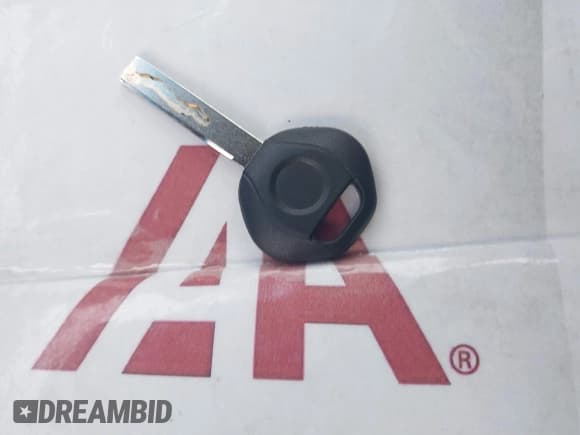 ✅ 2006 MINI Hardtop • VIN: WMWRC33566TK71463 • Lot: 43707414. Listed on IAAI with 143,865 mi. Free auction sales archive from the USA and detailed vehicle history report at DreamBid. Image 11.