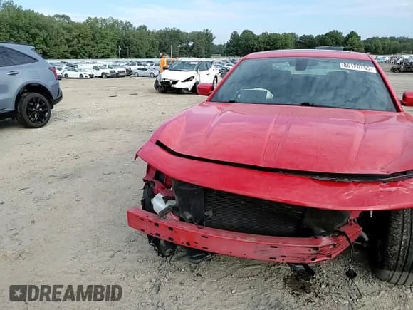 ✅ 2020 Dodge Charger SXT • VIN: 2C3CDXBG5LH213888 • Lot: 86120755. Wystawiony na Copart z przebiegiem 93 379 mil. Bezpłatny archiwum sprzedaży aukcyjnych z USA i szczegółowy raport historii pojazdu na DreamBid. Zdjęcie 13.