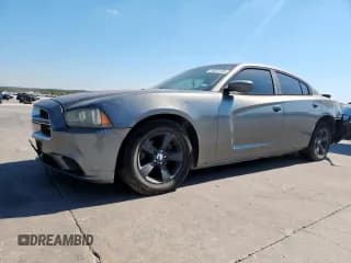 ✅ 2012 Dodge Charger SE • VIN: 2C3CDXBG7CH139549 • Lot: 86451195. Wystawiony na Copart z przebiegiem 235 434 mil. Bezpłatny archiwum sprzedaży aukcyjnych z USA i szczegółowy raport historii pojazdu na DreamBid. Zdjęcie 1.