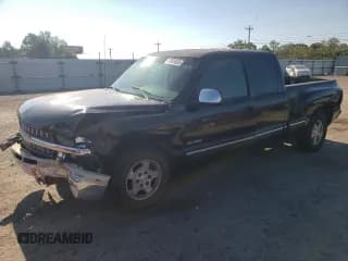 ✅ 2000 Chevrolet Silverado 1500 LS • VIN: 2GCEC19T7Y1374850 • Лот: 68929524. Опубликован ранее на Copart с пробегом 426 938 миль. Бесплатный доступ к архиву аукционных продаж из США и подробный отчёт об истории автомобиля на DreamBid. Изображение 1.