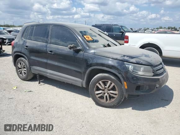 2013 Volkswagen Tiguan SE с VIN WVGAV7AXXDW519677, выставлен на аукционе Copart как лот 72686304 с пробегом Не указан миль и Списание • Salvage title. История ставок и продаж доступна на DreamBid. Изображение 4.