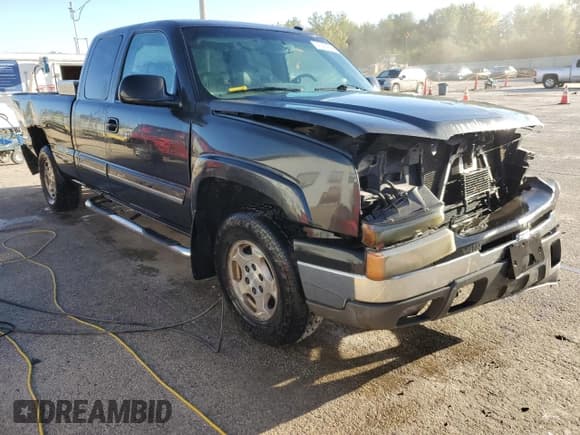 ✅ 2003 Chevrolet Silverado 1500 LS • VIN: 2GCEK19T331214881 • Лот: 74048454. Опубликован ранее на Copart с пробегом 235 221 миль. Бесплатный доступ к архиву аукционных продаж из США и подробный отчёт об истории автомобиля на DreamBid. Изображение 4.