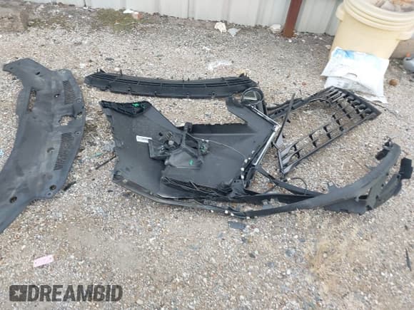 ✅ 2017 Lexus RX 350 • VIN: 2T2ZZMCA7HC059133 • Lot: 43329329. Wystawiony na IAAI z przebiegiem 127 289 mil. Bezpłatny archiwum sprzedaży aukcyjnych z USA i szczegółowy raport historii pojazdu na DreamBid. Zdjęcie 12.