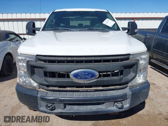 ✅ 2020 Ford F-250 XL • VIN: 1FT7X2B65LED11437 • Lot: 43423637. Wystawiony na IAAI z przebiegiem 200 870 mil. Bezpłatny archiwum sprzedaży aukcyjnych z USA i szczegółowy raport historii pojazdu na DreamBid. Zdjęcie 12.