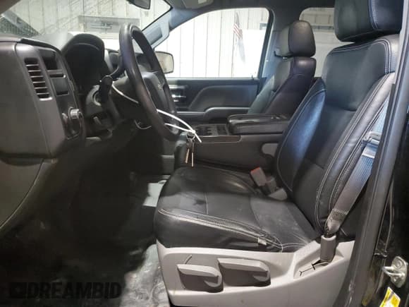 ✅ 2016 Chevrolet Silverado 1500 LS • VIN: 1GCVKNEC2GZ285015 • Лот: 88515405. Опубликован ранее на Copart с пробегом 91 996 миль. Бесплатный доступ к архиву аукционных продаж из США и подробный отчёт об истории автомобиля на DreamBid. Изображение 7.