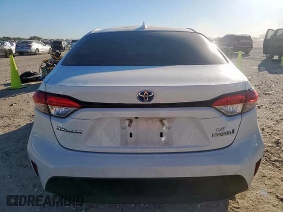 ✅ 2024 Toyota Corolla Hybrid LE • VIN: JTDBCMFEXR3027695 • Lot: 91051245. Wystawiony na Copart z przebiegiem 45 210 mil. Bezpłatny archiwum sprzedaży aukcyjnych z USA i szczegółowy raport historii pojazdu na DreamBid. Zdjęcie 6.