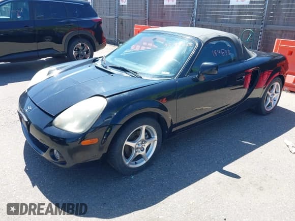 ✅ 2003 Toyota MR2 • VIN: JTDFR320530058205 • Lot: 42184538. Wystawiony na IAAI z przebiegiem 112 933 mil. Bezpłatny archiwum sprzedaży aukcyjnych z USA i szczegółowy raport historii pojazdu na DreamBid. Zdjęcie 2.
