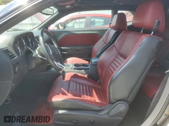 ✅ 2013 Dodge Challenger SXT • VIN: 2C3CDYAG1DH515915 • Лот: 66860824. Опубликован ранее на Copart с пробегом 81 251 миль. Бесплатный доступ к архиву аукционных продаж из США и подробный отчёт об истории автомобиля на DreamBid. Изображение 7.