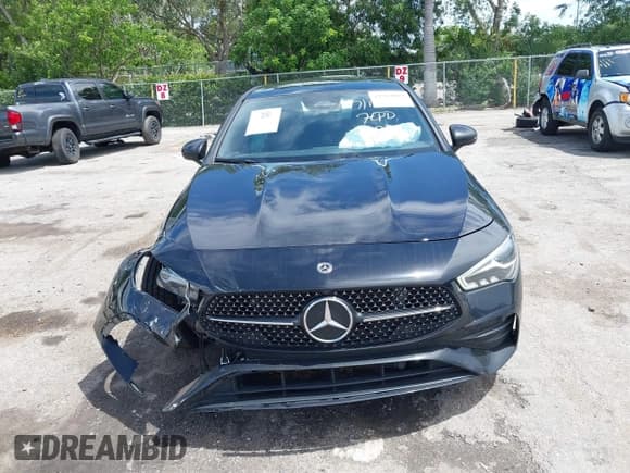 ✅ 2024 Mercedes-Benz CLA 250 • VIN: W1K5J4GB7RN471120 • Lot: 42764092. Listed on IAAI with 34,022 mi. Free auction sales archive from the USA and detailed vehicle history report at DreamBid. Image 12.