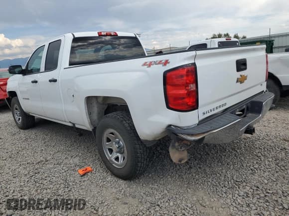 ✅ 2016 Chevrolet Silverado 1500 LS • VIN: 1GCVKNEC4GZ315261 • Лот: 70843884. Опубликован ранее на Copart с пробегом 158 497 миль. Бесплатный доступ к архиву аукционных продаж из США и подробный отчёт об истории автомобиля на DreamBid. Изображение 2.