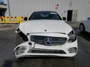 ✅ 2023 Mercedes-Benz C 300 • VIN: W1KWJ8DB7PG117132 • Lot: 71801424. Wystawiony na Copart z przebiegiem 8 867 mil. Bezpłatny archiwum sprzedaży aukcyjnych z USA i szczegółowy raport historii pojazdu na DreamBid. Zdjęcie 5.