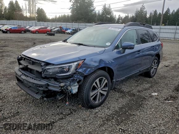 ✅ 2018 Subaru Outback Limited • VIN: 4S4BSANC8J3300313 • Lot: 92748975. Listed on Copart with 76,379 mi. Free auction sales archive from the USA and detailed vehicle history report at DreamBid. Image 1.
