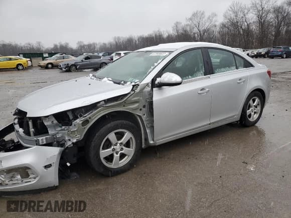 ✅ 2015 Chevrolet Cruze LT • VIN: 1G1PC5SB7F7172813 • Lot: 67203822. Listed on Copart with 130,879 mi. Free auction sales archive from the USA and detailed vehicle history report at DreamBid. Image 1.