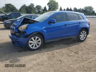 2015 Mitsubishi Outlander ES с VIN 4A4AP3AWXFE024394, выставлен на аукционе Copart как лот 69047665 с пробегом Не указан миль и Списание • Salvage title. История ставок и продаж доступна на DreamBid. Изображение 1.