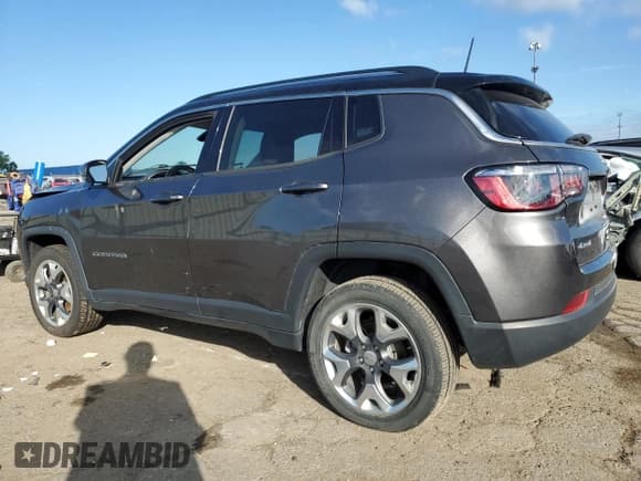 ✅ 2020 Jeep Compass Limited • VIN: 3C4NJDCB4LT244782 • Lot: 69032905. Wystawiony na Copart z przebiegiem 66 822 mil. Bezpłatny archiwum sprzedaży aukcyjnych z USA i szczegółowy raport historii pojazdu na DreamBid. Zdjęcie 2.