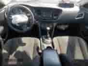 2015 Dodge Dart SXT с VIN 1C3CDFBB4FD275279, выставлен на аукционе Copart как лот 71554455 с пробегом Не указан миль и Списание • Salvage title. История ставок и продаж доступна на DreamBid. Изображение 8.