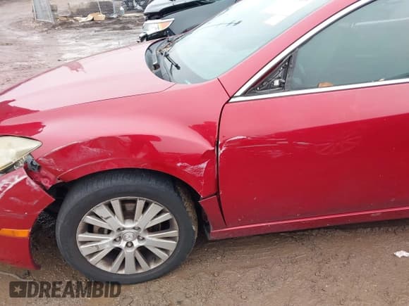 ✅ 2010 Mazda 6 i Touring • VIN: 1YVHZ8CHXA5M33347 • Lot: 43765481. Listed on IAAI with 227,189 mi. Free auction sales archive from the USA and detailed vehicle history report at DreamBid. Image 17.