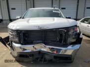 ✅ 2021 Chevrolet Silverado 1500 LT • VIN: 1GCPYJEKXMZ390145 • Lot: 66946484. Wystawiony na Copart z przebiegiem Nie podano. Bezpłatny archiwum sprzedaży aukcyjnych z USA i szczegółowy raport historii pojazdu na DreamBid. Zdjęcie 5.