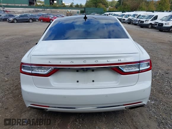 ✅ 2020 Lincoln Continental Reserve • VIN: 1LN6L9NP8L5603325 • Lot: 43387791. Listed on IAAI with 40,520 mi. Free auction sales archive from the USA and detailed vehicle history report at DreamBid. Image 16.