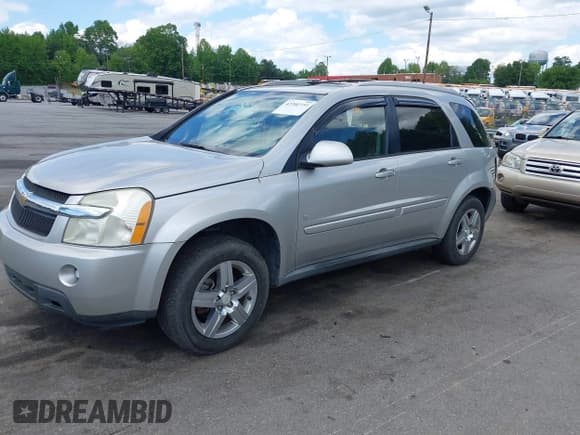 ✅ 2008 Chevrolet Equinox LT • VIN: 2CNDL53F886305248 • Лот: 42202731. Опубликован ранее на IAAI с пробегом 144 154 миль. Бесплатный доступ к архиву аукционных продаж из США и подробный отчёт об истории автомобиля на DreamBid. Изображение 2.
