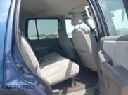 ✅ 2005 Ford Explorer XLT • VIN: 1FMZU63KX5UA77093 • Lot: 42638889. Wystawiony na IAAI z przebiegiem 144 565 mil. Bezpłatny archiwum sprzedaży aukcyjnych z USA i szczegółowy raport historii pojazdu na DreamBid. Zdjęcie 8.