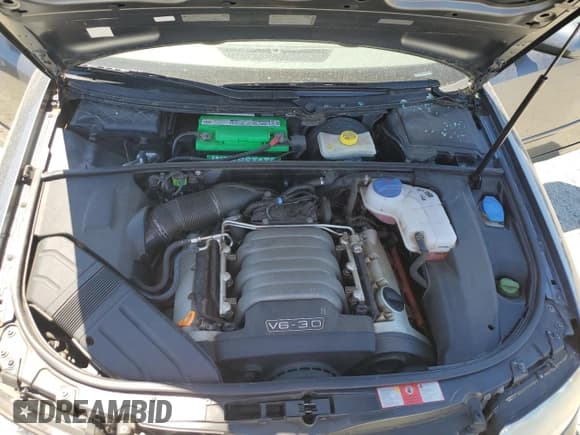 ✅ 2002 Audi A4 3.0L • VIN: WAULT68E82A311841 • Лот: 60667384. Опубликован ранее на Copart с пробегом 139 193 миль. Бесплатный доступ к архиву аукционных продаж из США и подробный отчёт об истории автомобиля на DreamBid. Изображение 11.