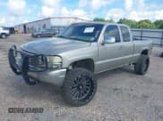 ✅ 2002 GMC Sierra 1500 SLE • VIN: 2GTEC19V221417144 • Лот: 42584603. Опубликован ранее на IAAI с пробегом 137 971 миль. Бесплатный доступ к архиву аукционных продаж из США и подробный отчёт об истории автомобиля на DreamBid. Изображение 2.