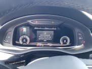 ✅ 2021 Audi Q7 Premium Plus • VIN: WA1LXAF7XMD029260 • Lot: 80357915. Wystawiony na Copart z przebiegiem 92 062 mil. Bezpłatny archiwum sprzedaży aukcyjnych z USA i szczegółowy raport historii pojazdu na DreamBid. Zdjęcie 9.