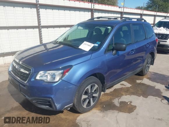 ✅ 2018 Subaru Forester • VIN: JF2SJABC3JH453567 • Lot: 43571869. Listed on IAAI with 67,727 mi. Free auction sales archive from the USA and detailed vehicle history report at DreamBid. Image 2.