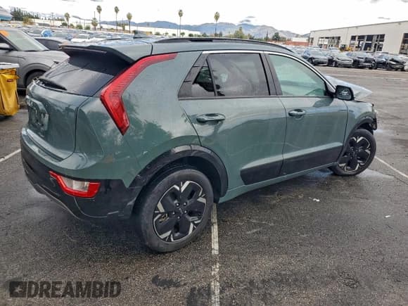 ✅ 2023 Kia Niro Wind • VIN: KNDCR3L15P5045585 • Лот: 93559335. Опубликован ранее на Copart с пробегом 54 609 миль. Бесплатный доступ к архиву аукционных продаж из США и подробный отчёт об истории автомобиля на DreamBid. Изображение 3.