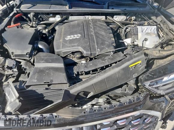 ✅ 2022 Audi Q5 Sportback S line Premium Plus • VIN: WA15AAFY0N2122983 • Lot: 85507325. Listed on Copart with 18,232 mi. Free auction sales archive from the USA and detailed vehicle history report at DreamBid. Image 12.