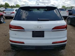 ✅ 2021 Audi SQ7 Prestige • VIN: WA1VWBF79MD000480 • Lot: 58414163. Listed on Copart with 23,238 mi. Free auction sales archive from the USA and detailed vehicle history report at DreamBid. Image 6.