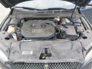 ✅ 2017 Lincoln MKZ Reserve • VIN: 3LN6L5F93HR644894 • Lot: 42634405. Wystawiony na IAAI z przebiegiem 127 139 mil. Bezpłatny archiwum sprzedaży aukcyjnych z USA i szczegółowy raport historii pojazdu na DreamBid. Zdjęcie 10.