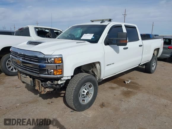 ✅ 2017 Chevrolet Silverado 2500HD Work Truck • VIN: 1GC1KUEY2HF235285 • Лот: 41755373. Опубликован ранее на IAAI с пробегом 185 277 миль. Бесплатный доступ к архиву аукционных продаж из США и подробный отчёт об истории автомобиля на DreamBid. Изображение 2.