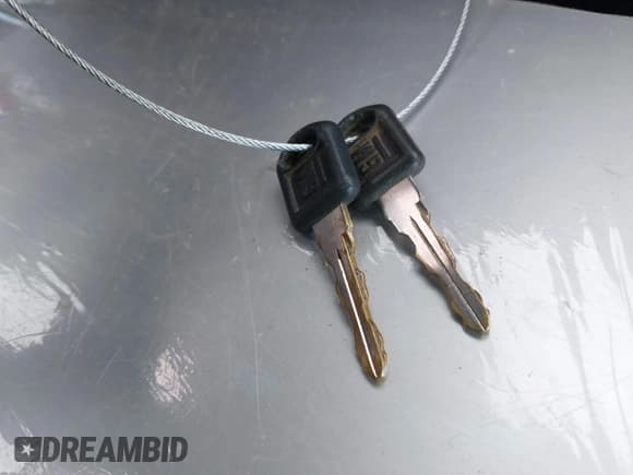 ✅ 1996 Chevrolet S-10 LS • VIN: 1GCCS1943T8226302 • Лот: 41879195. Опубликован ранее на IAAI с пробегом 337 835 миль. Бесплатный доступ к архиву аукционных продаж из США и подробный отчёт об истории автомобиля на DreamBid. Изображение 11.