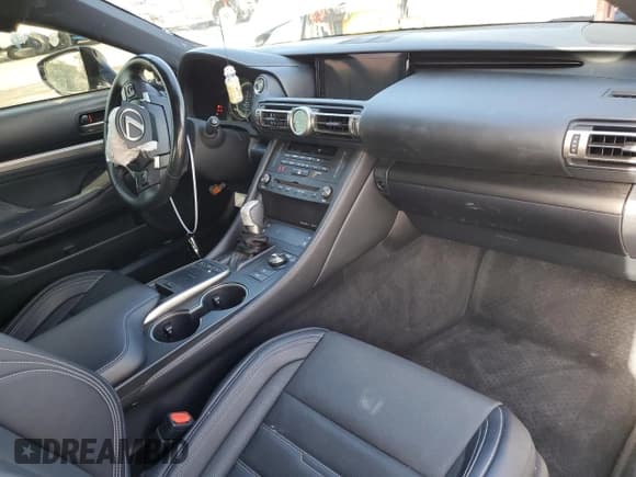 ✅ 2019 Lexus RC 300 • VIN: JTHHA5BC1K5009735 • Lot: 76977703. Wystawiony na Copart z przebiegiem 31 722 mil. Bezpłatny archiwum sprzedaży aukcyjnych z USA i szczegółowy raport historii pojazdu na DreamBid. Zdjęcie 8.