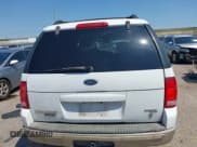 ✅ 2005 Ford Explorer Eddie Bauer • VIN: 1FMZU64W85ZA54450 • Lot: 43174280. Wystawiony na IAAI z przebiegiem 206 009 mil. Bezpłatny archiwum sprzedaży aukcyjnych z USA i szczegółowy raport historii pojazdu na DreamBid. Zdjęcie 16.