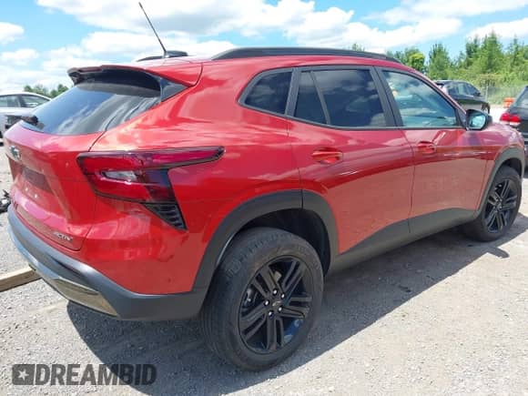 2024 Chevrolet Trax ACTIV с VIN KL77LKE22RC067624, выставлен на аукционе IAAI как лот 42797191 с пробегом 12 895 миль миль и . История ставок и продаж доступна на DreamBid. Изображение 4.