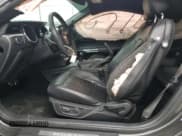 ✅ 2017 Ford Mustang GT Premium • VIN: 1FA6P8CF1H5281430 • Lot: 91838205. Wystawiony na Copart z przebiegiem 91 352 mil. Bezpłatny archiwum sprzedaży aukcyjnych z USA i szczegółowy raport historii pojazdu na DreamBid. Zdjęcie 7.