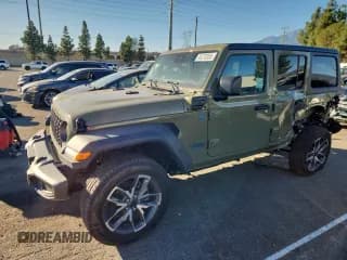 ✅ 2025 Jeep Wrangler Sport S • VIN: 1C4RJXN60SW534058 • Lot: 90272085. Listed on Copart with 4,204 mi. Free auction sales archive from the USA and detailed vehicle history report at DreamBid. Image 1.