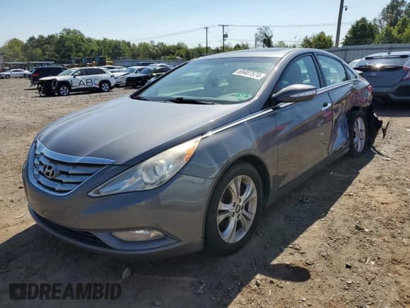 ✅ 2011 Hyundai Sonata SE • VIN: 5NPEC4AB3BH303378 • Lot: 69407574. Listed on Copart with 159,459 mi. Free auction sales archive from the USA and detailed vehicle history report at DreamBid. Image 1.