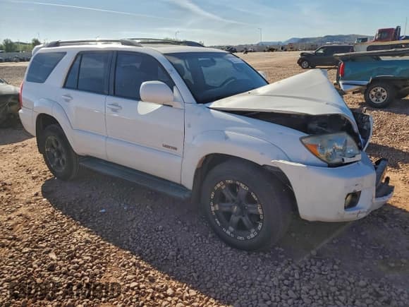 ✅ 2006 Toyota 4Runner Limited • VIN: JTEZT17R160026622 • Lot: 95258725. Listed on Copart with 206,018 mi. Free auction sales archive from the USA and detailed vehicle history report at DreamBid. Image 4.