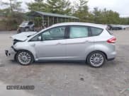 ✅ 2017 Ford C-Max SE • VIN: 1FADP5AU8HL110709 • Лот: 43704177. Опубликован ранее на IAAI с пробегом 52 519 миль. Бесплатный доступ к архиву аукционных продаж из США и подробный отчёт об истории автомобиля на DreamBid. Изображение 15.