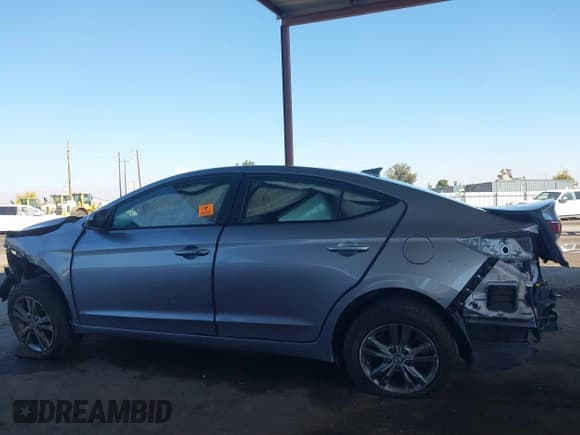 ✅ 2017 Hyundai Elantra SE • VIN: 5NPD84LF3HH040881 • Lot: 43450542. Listed on IAAI with 206,593 mi. Free auction sales archive from the USA and detailed vehicle history report at DreamBid. Image 13.