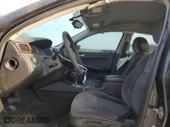 ✅ 2016 Chevrolet Impala LT • VIN: 2G1WB5E30G1103219 • Лот: 72743354. Опубликован ранее на Copart с пробегом 94 706 миль. Бесплатный доступ к архиву аукционных продаж из США и подробный отчёт об истории автомобиля на DreamBid. Изображение 7.