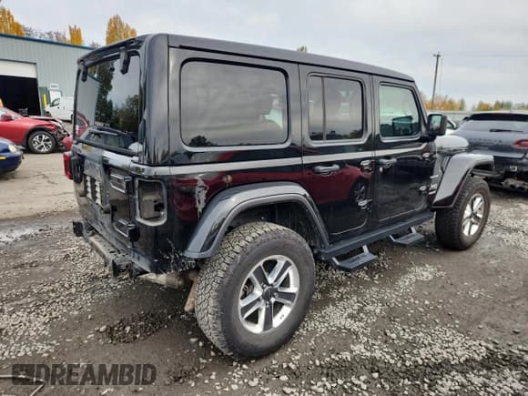 ✅ 2020 Jeep Wrangler Unlimited Sahara • VIN: 1C4HJXEN2LW216222 • Lot: 82576545. Listed on Copart with 45,549 mi. Free auction sales archive from the USA and detailed vehicle history report at DreamBid. Image 3.