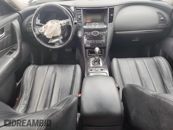 ✅ 2013 Infiniti FX • VIN: JN8CS1MW2DM174599 • Lot: 85501885. Listed on Copart with 186,740 mi. Free auction sales archive from the USA and detailed vehicle history report at DreamBid. Image 8.